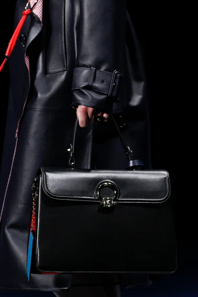 Look 42